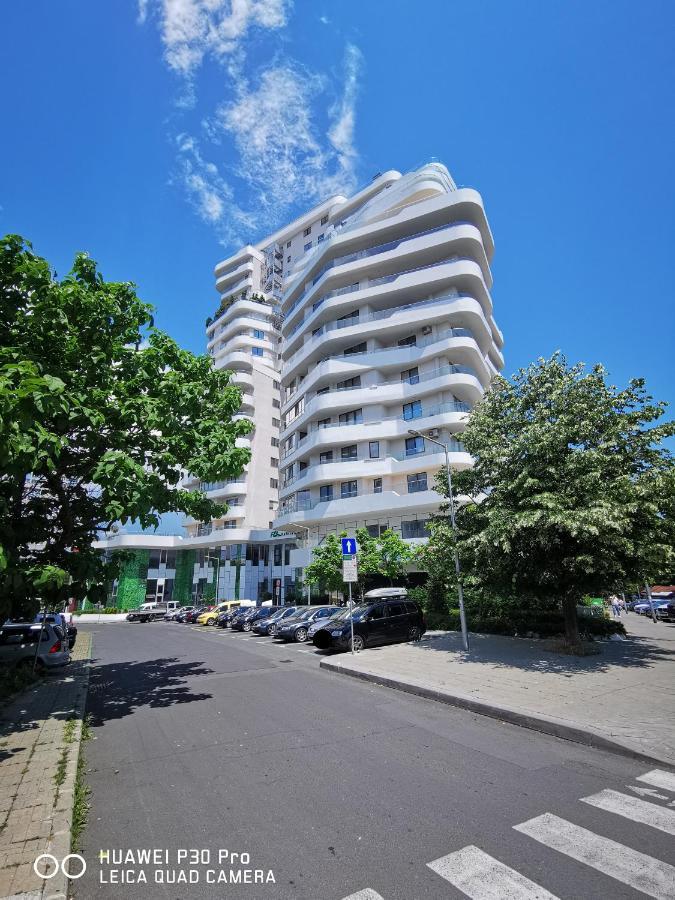 Luxury Apartments Alix Burgas Bagian luar foto